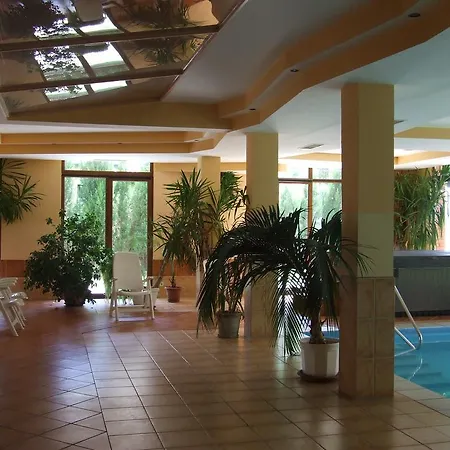 Apartmán Aranymazsola Wellness Apartman
